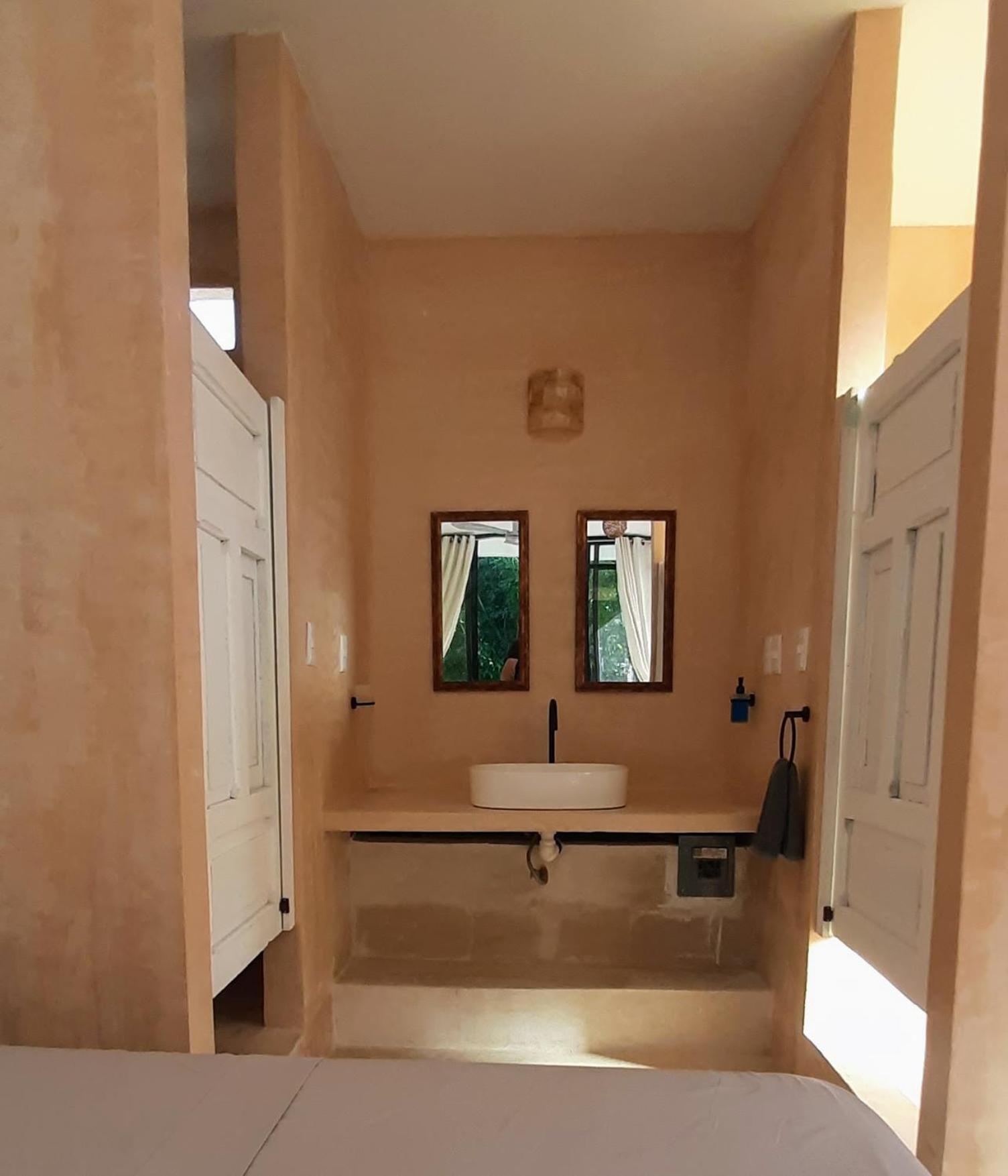 מרידה Guaya Hostel מראה חיצוני תמונה